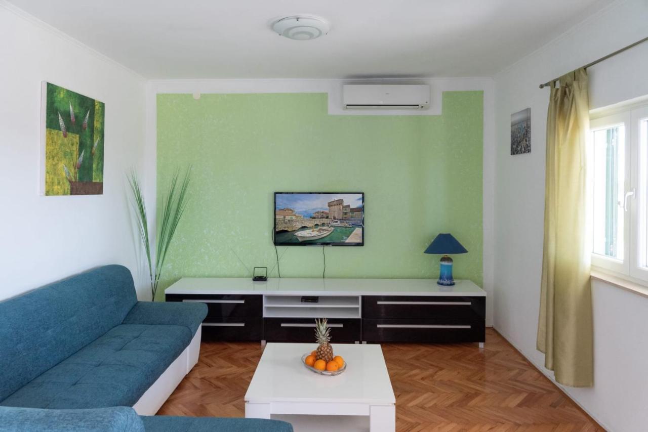 Apartment Tanja Kaštela Exteriör bild