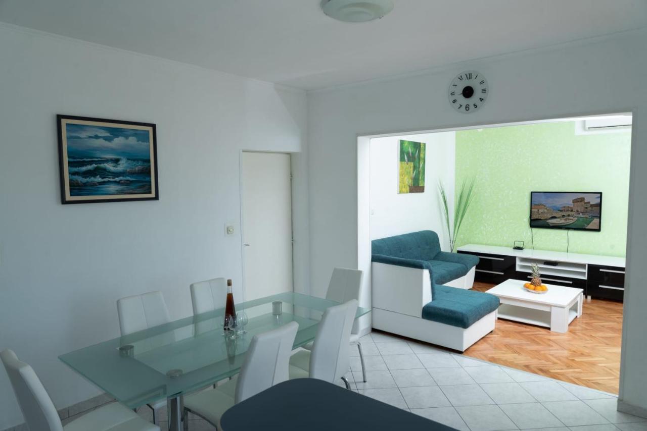 Apartment Tanja Kaštela Exteriör bild