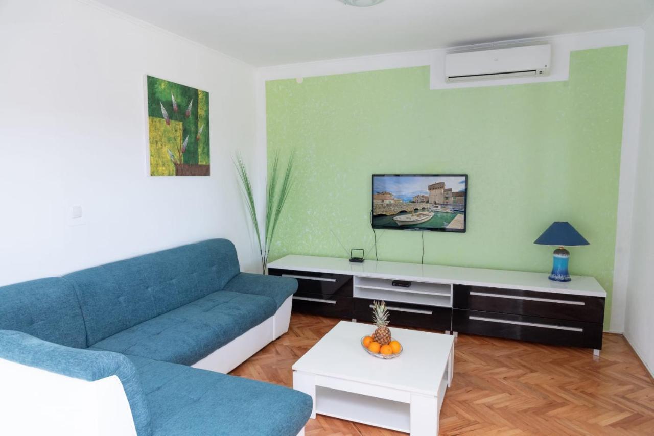 Apartment Tanja Kaštela Exteriör bild