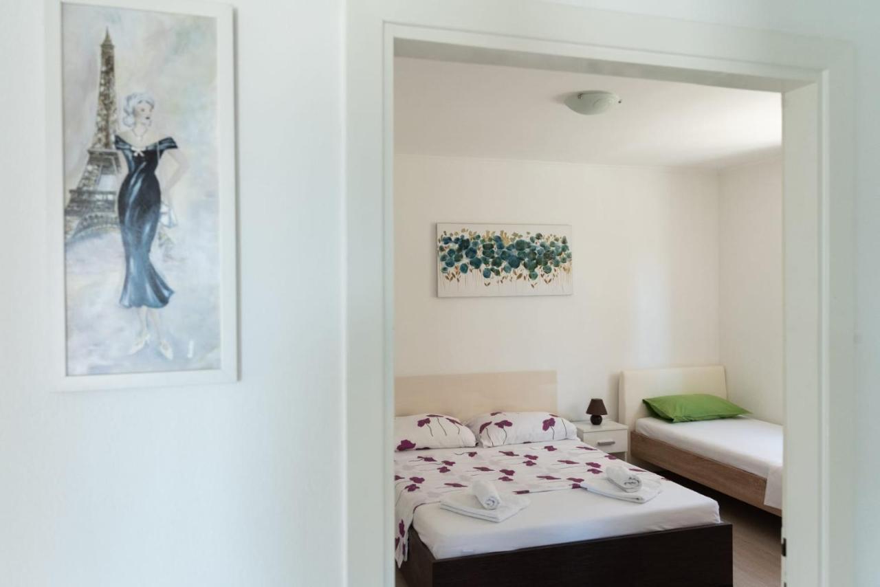 Apartment Tanja Kaštela Exteriör bild